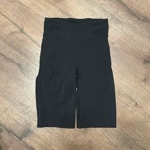 Lululemon Biker Shorts size 4 10’ length